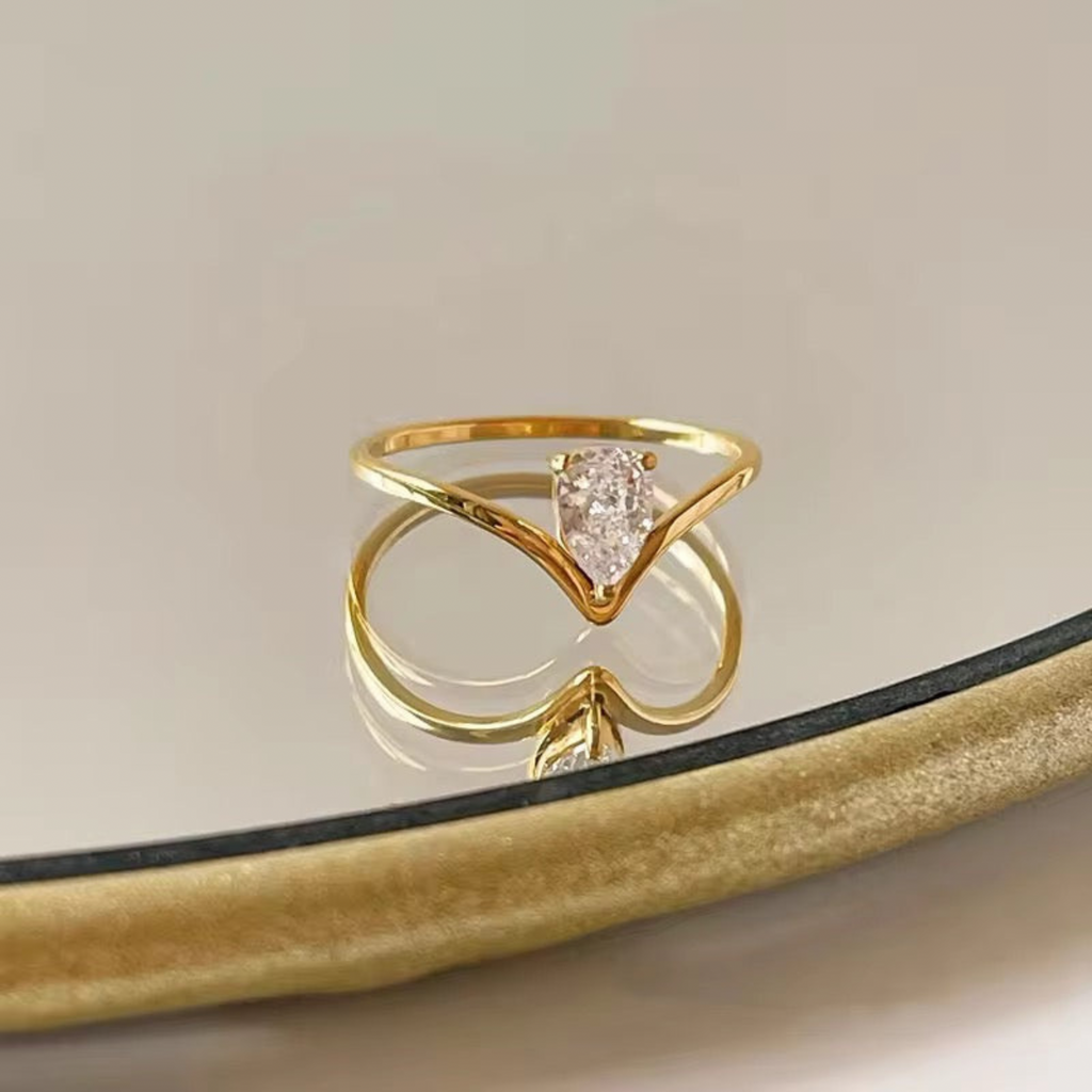 Royal Zircon Band