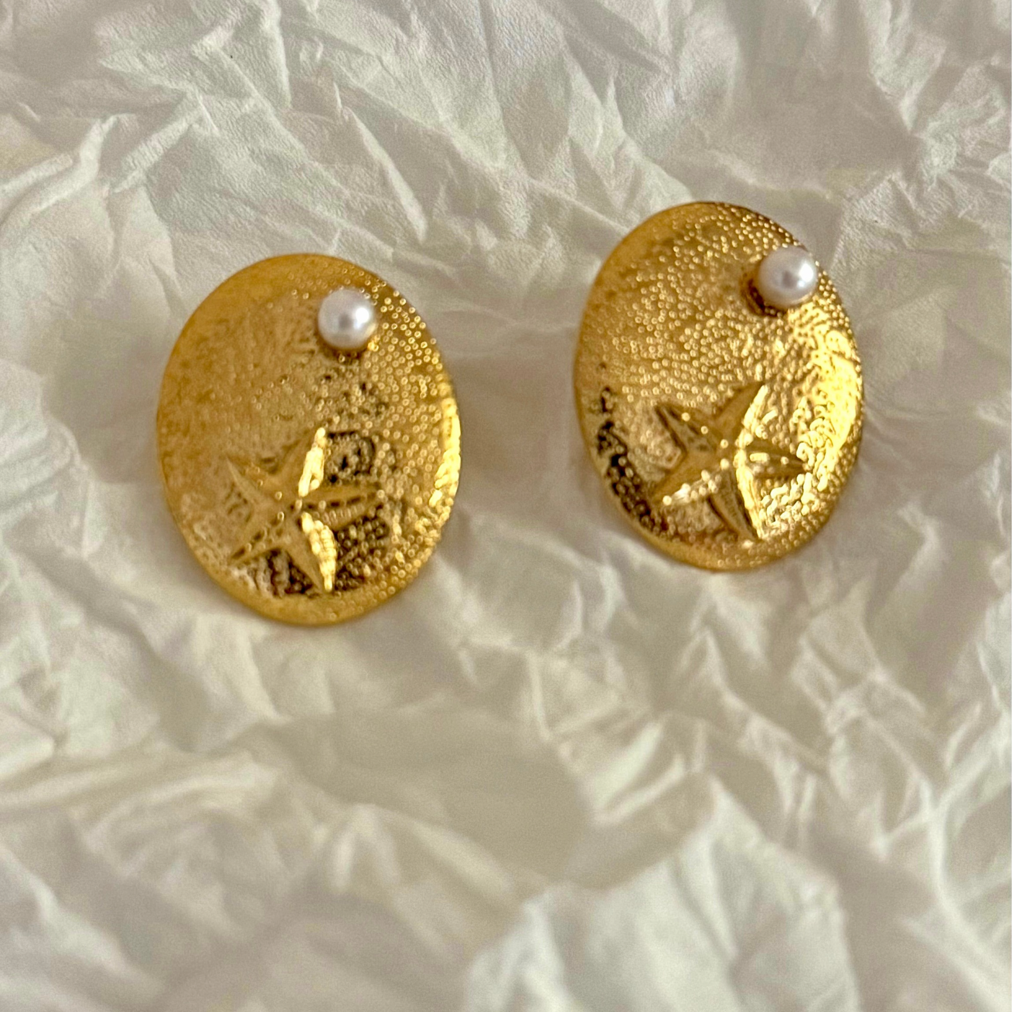 Mia Studs