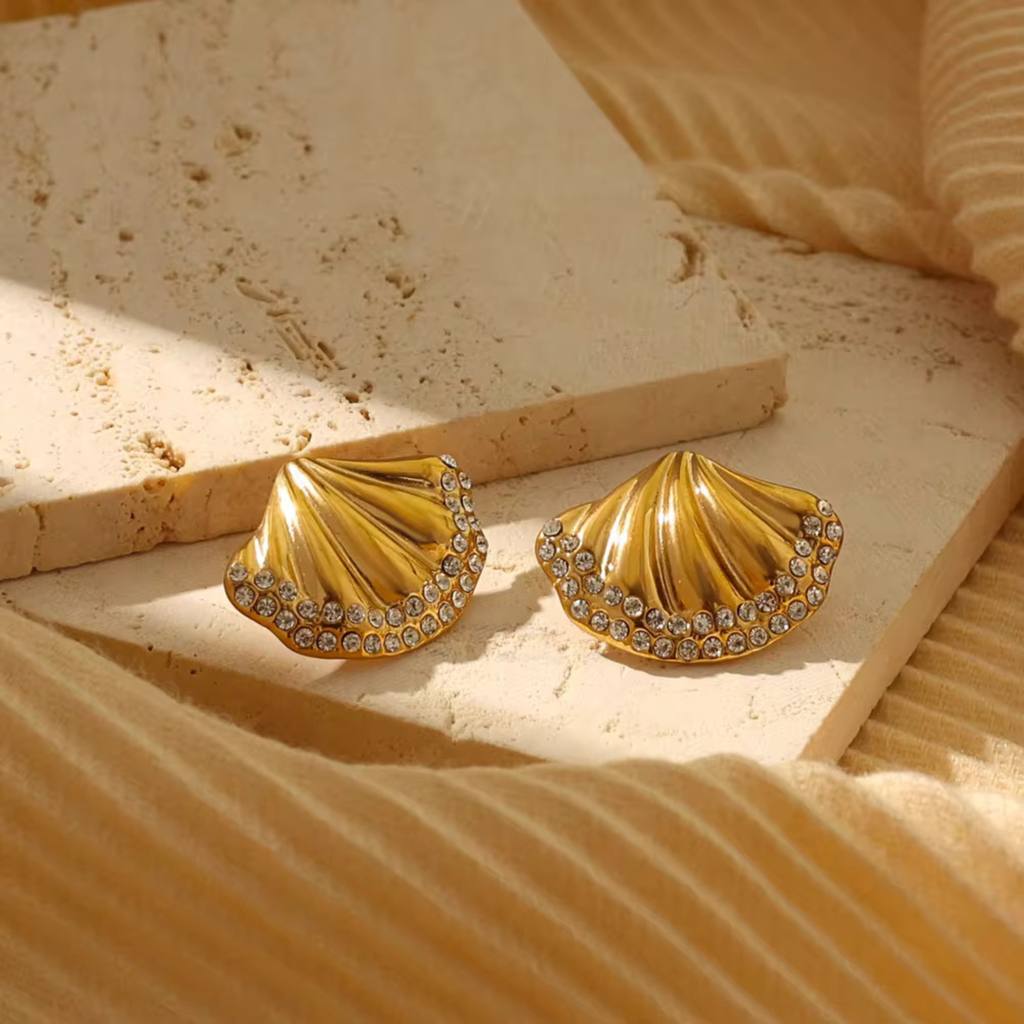 Veloura Shine Earrings
