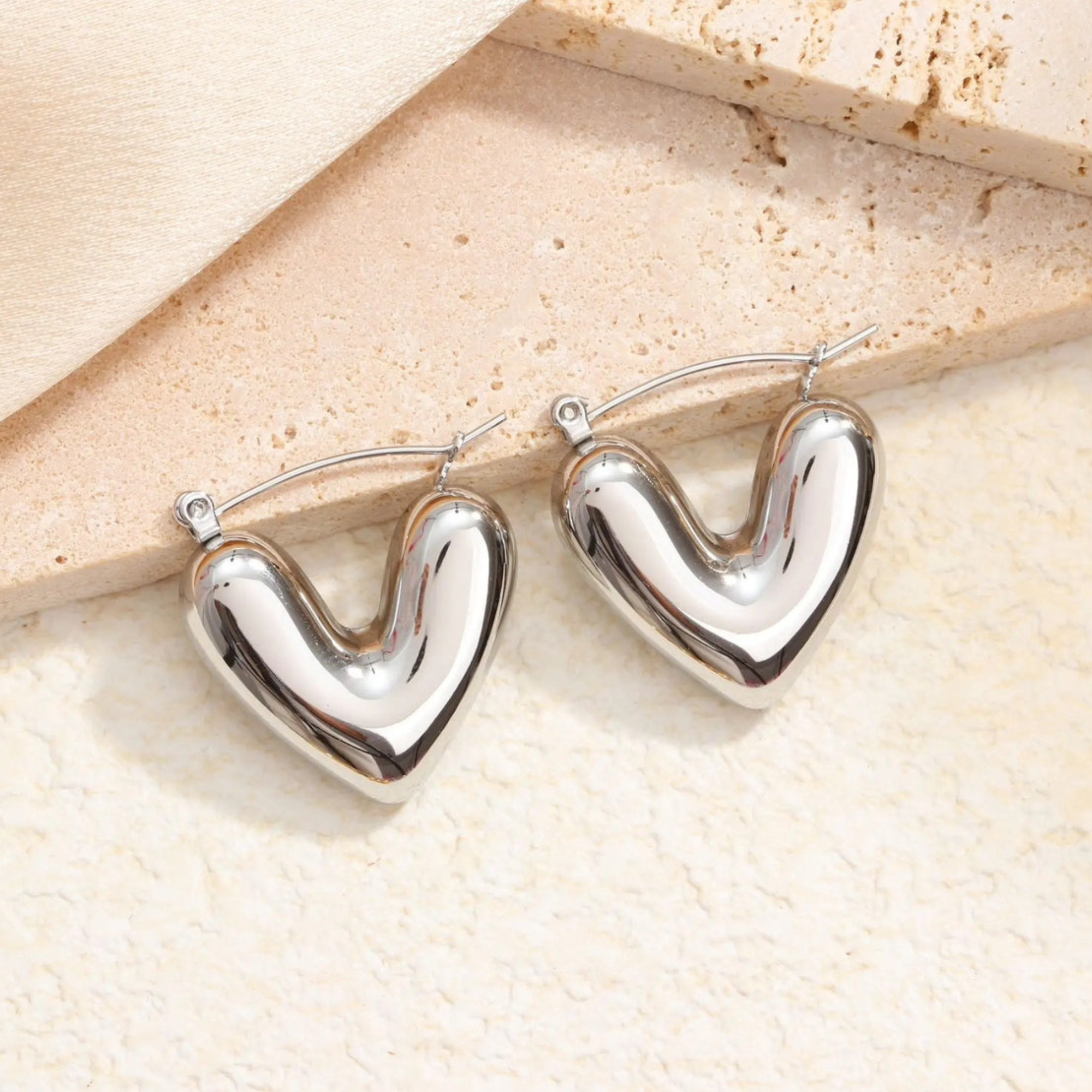 Balloon Heart Hoops