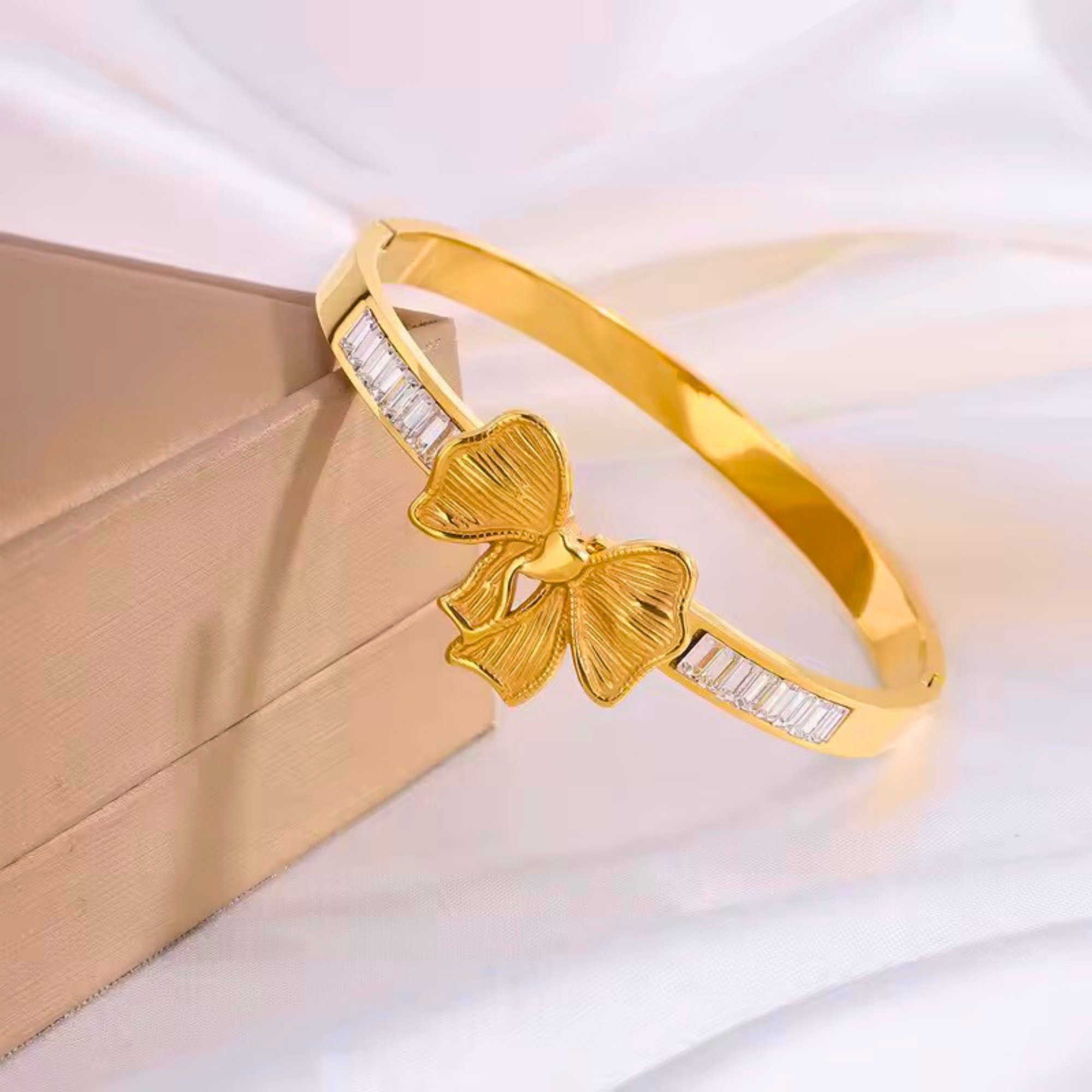Crystal Bow Bracelet