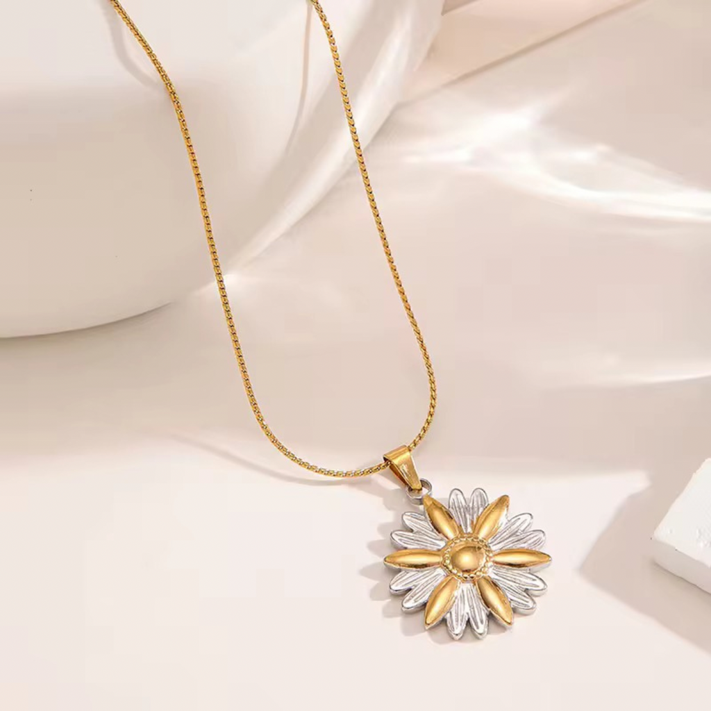 Golden Bloom Necklace