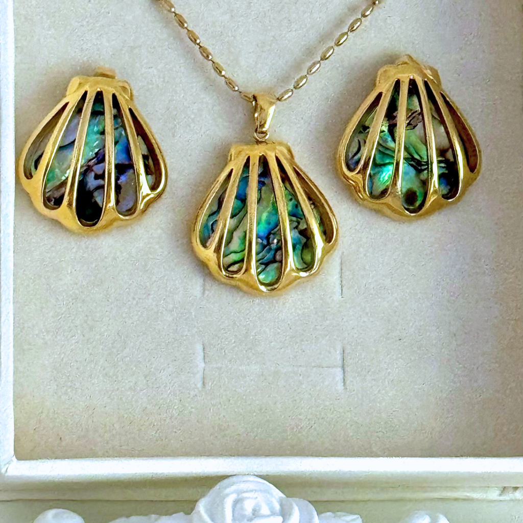 Abalone Shell Set ( Necklace and Earrings)