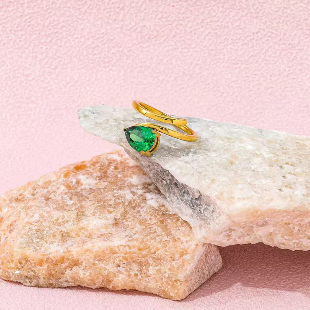 Emerald Flame Ring
