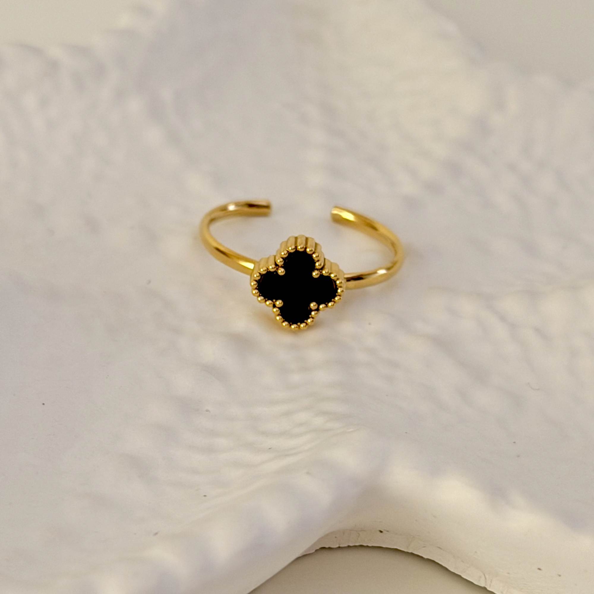 Clover Luxe Ring