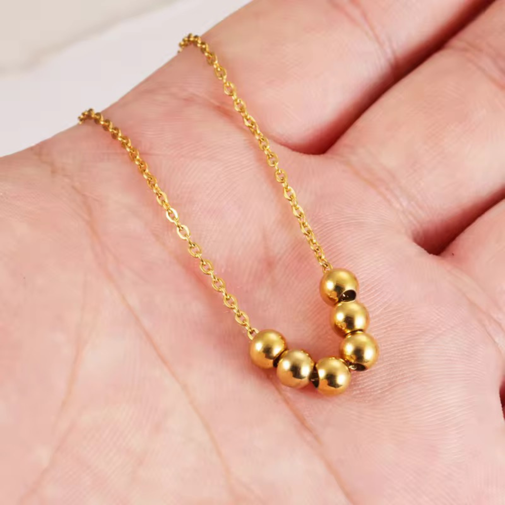 Loop Bead Necklace