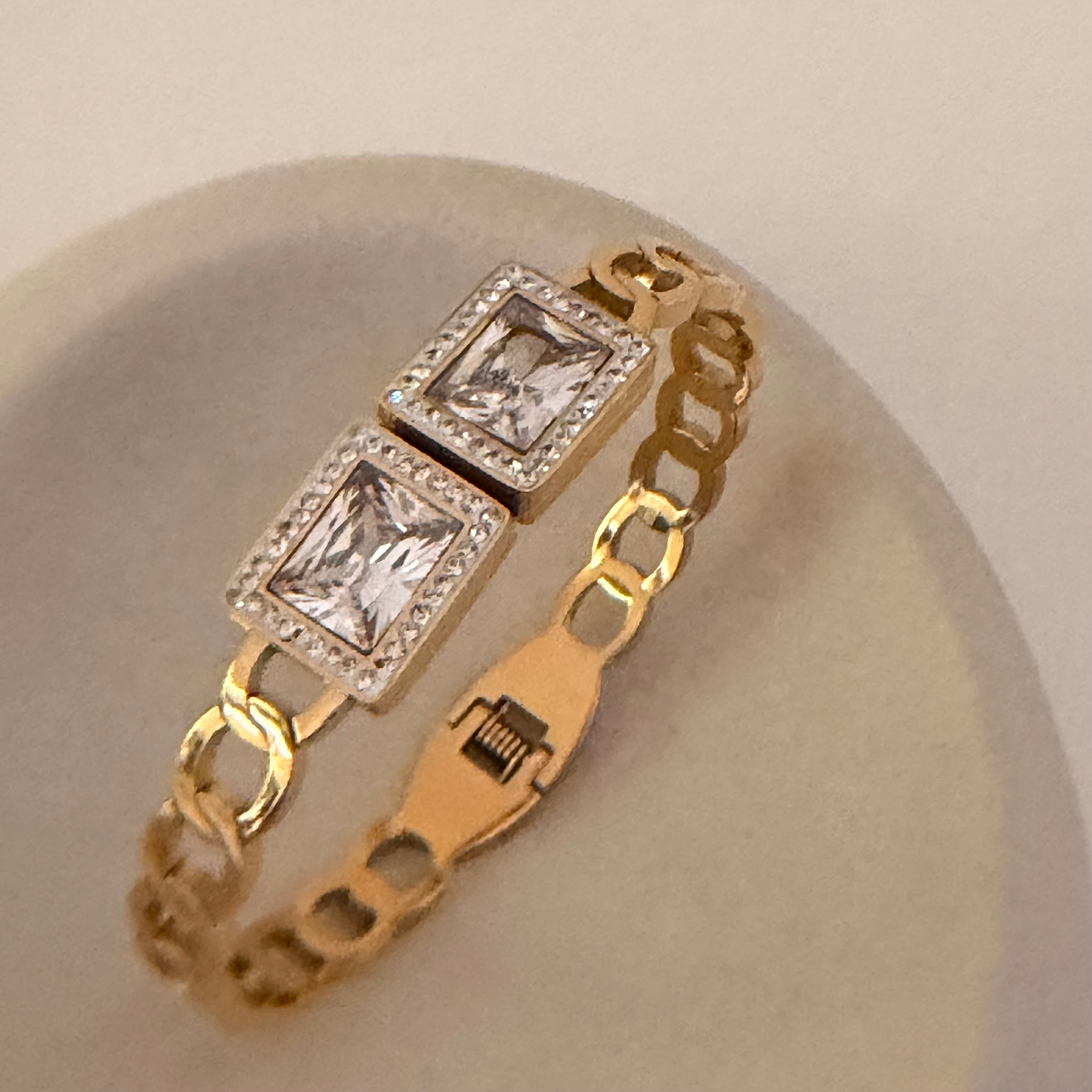 Veliora Crystal Bracelet