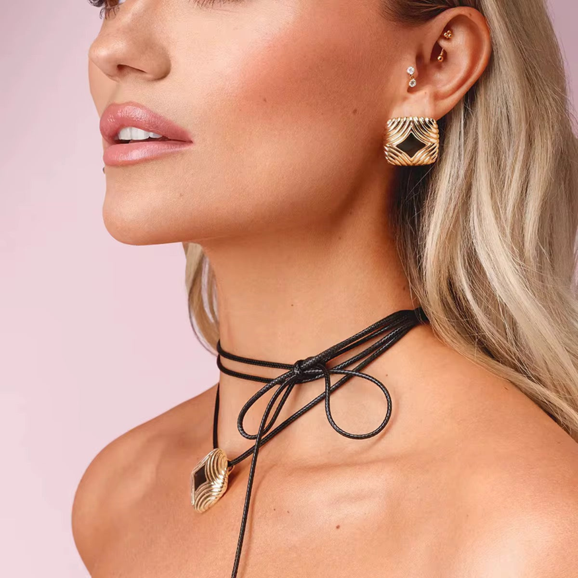 Noir Éclat Set ( Necklace + Earrings + Bracelet + Ring )