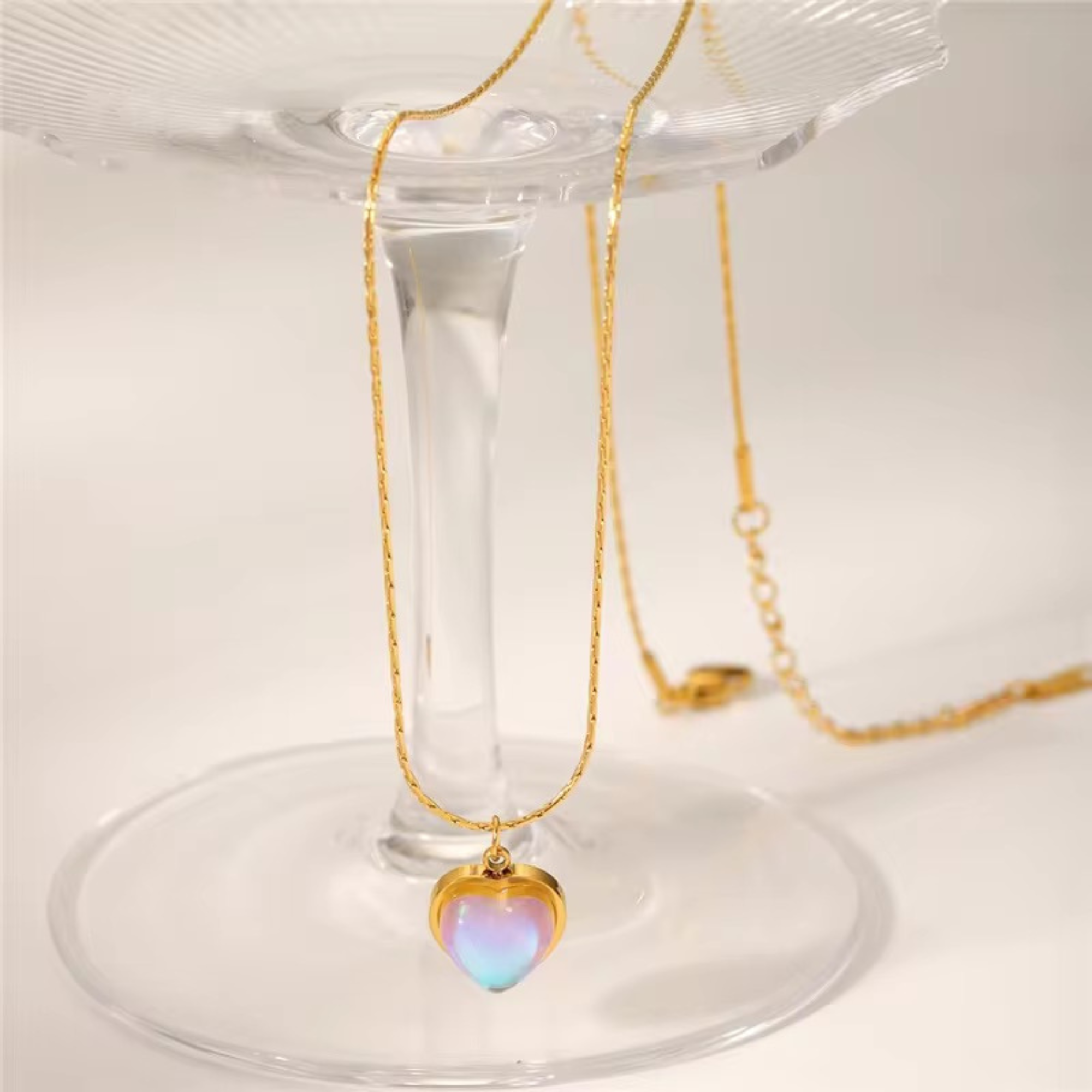 Amora Necklace