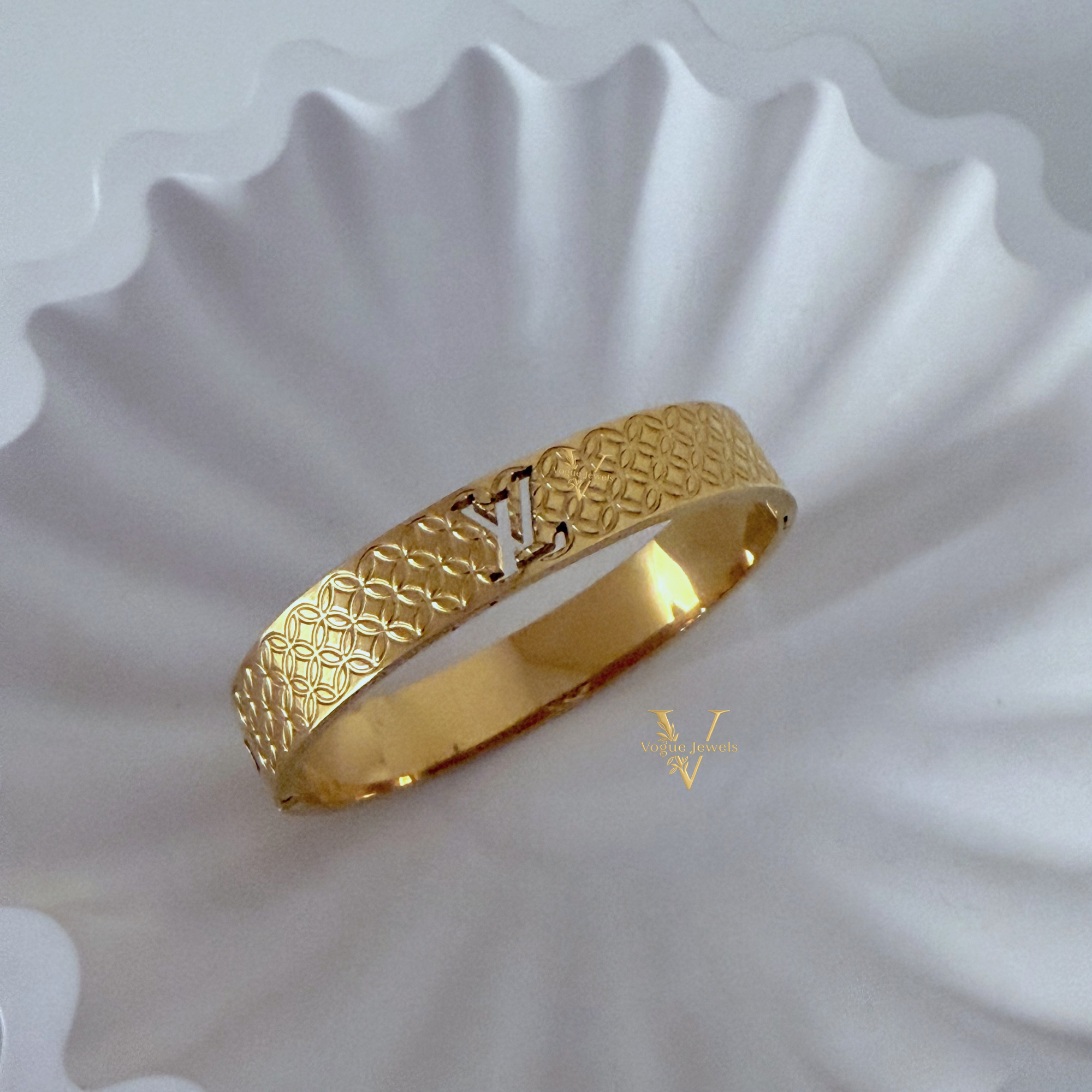 Royal Monogram Bracelet (small size - 2.4” diameter)