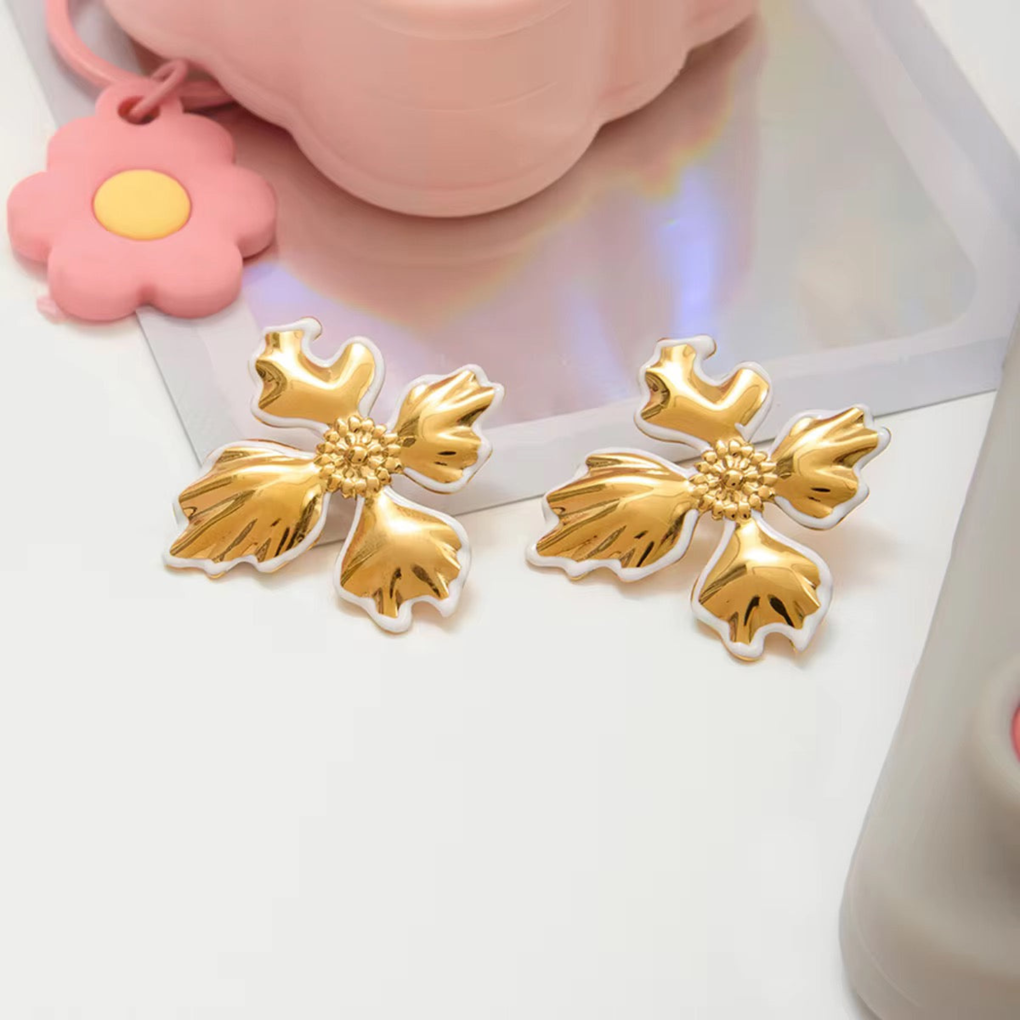 Solene Floral Earrings