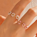Delicate Daisy Ring
