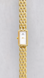 Nova Watch