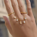 Noor Dangling Ring