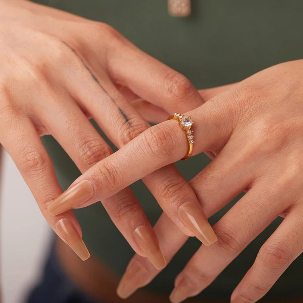 Mary Adjustable Zirconia Ring
