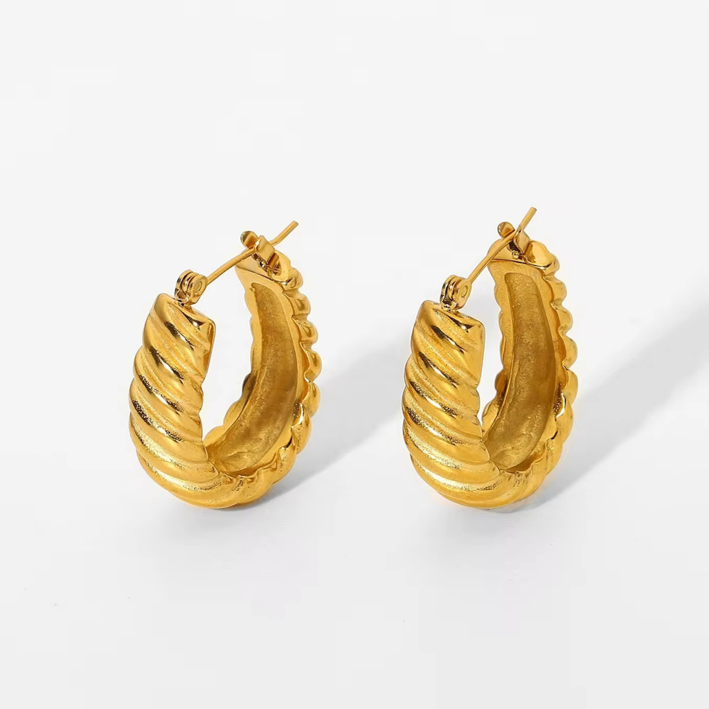 Jenny Hoops