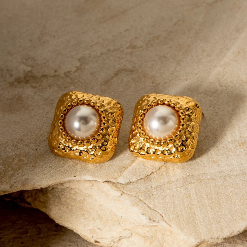 Pearl Oasis Earrings