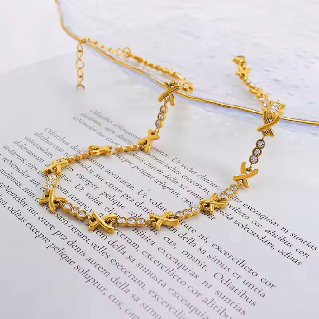 Aeris Necklace