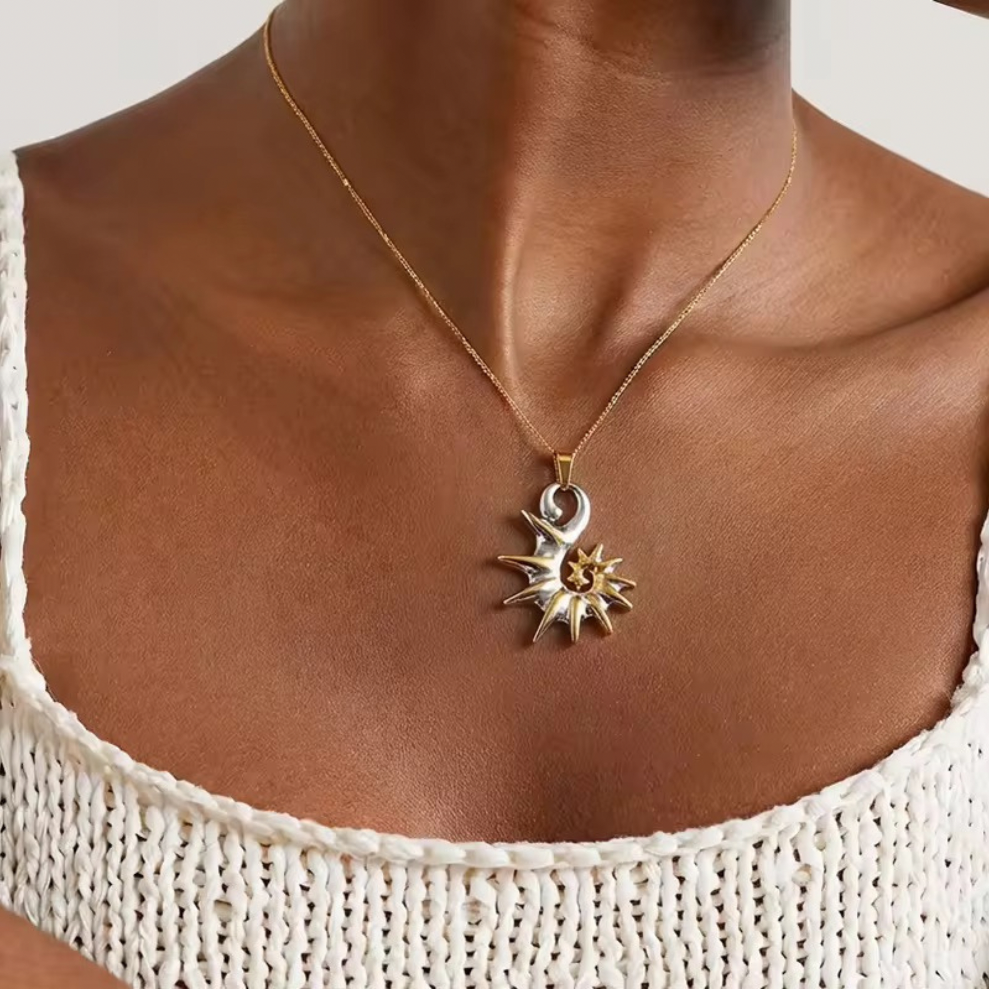 Solara Twist Necklace