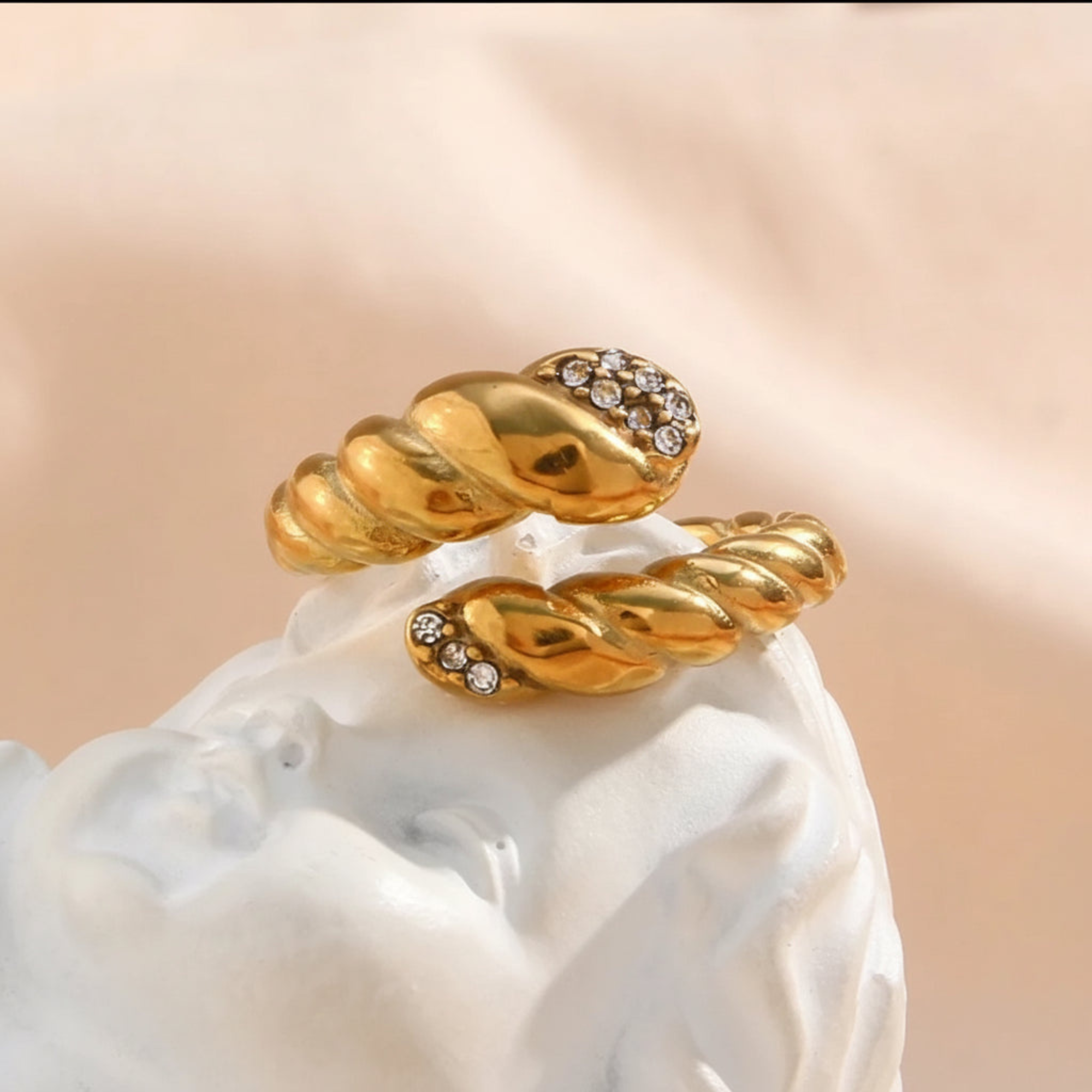 Harlee open ended adjustable ring