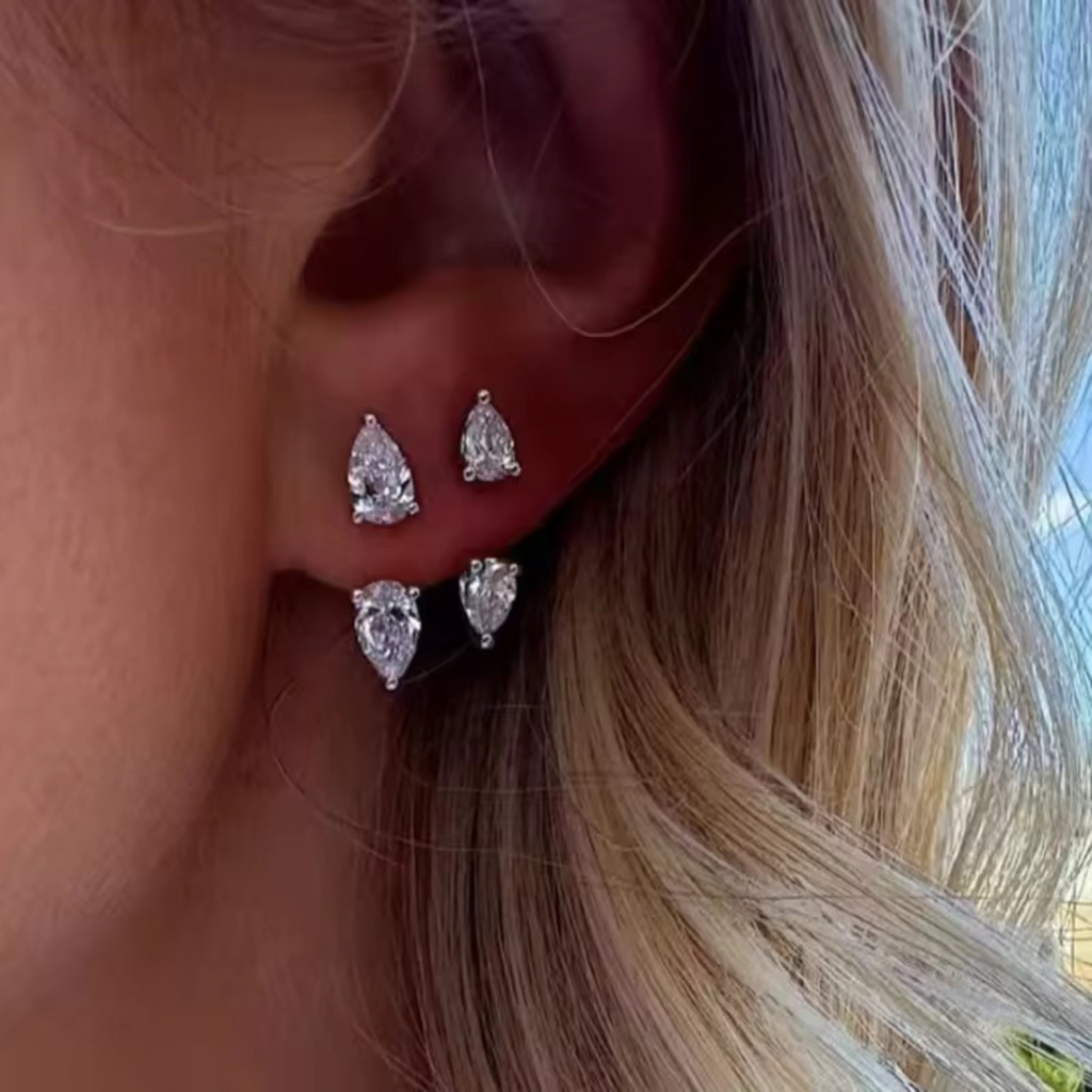 Saloni Earrings