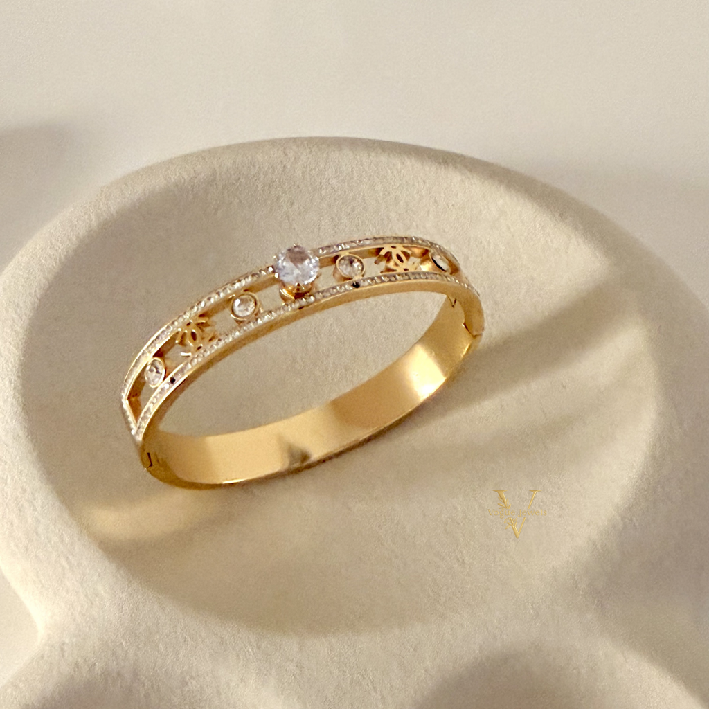 Crystal Empress Bangle ( Small Size-2.4”)