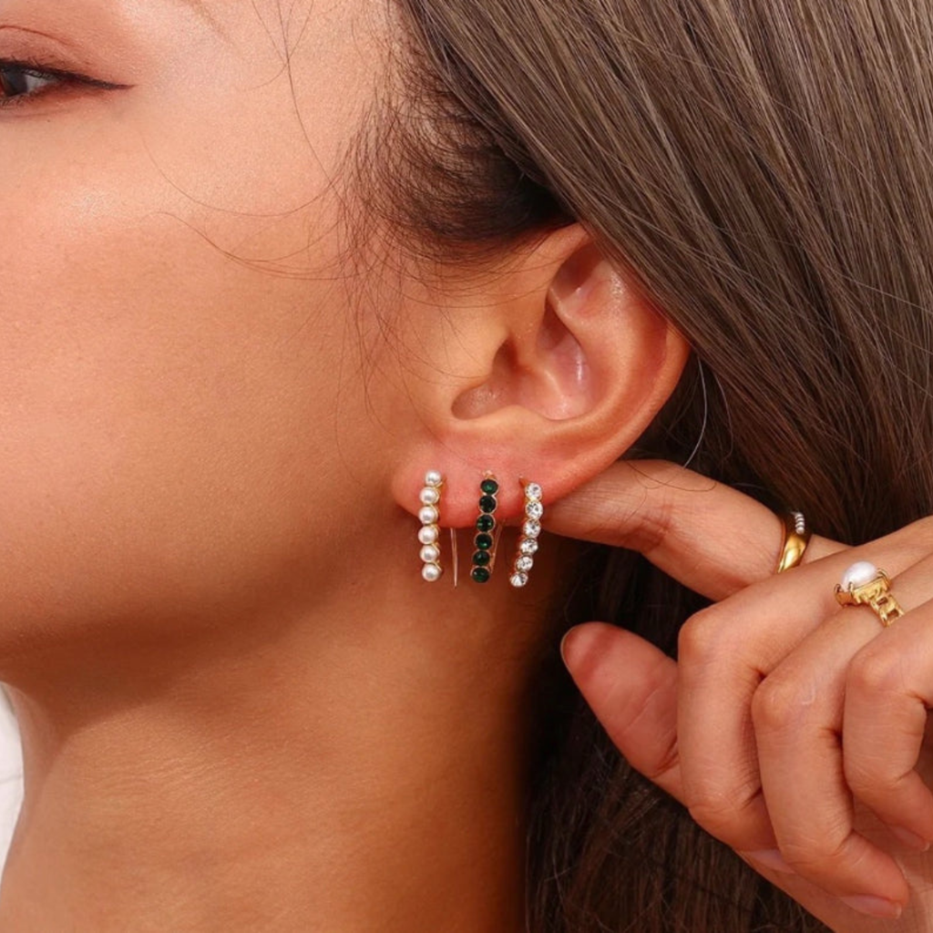 Kayla U-Shaped Earrings