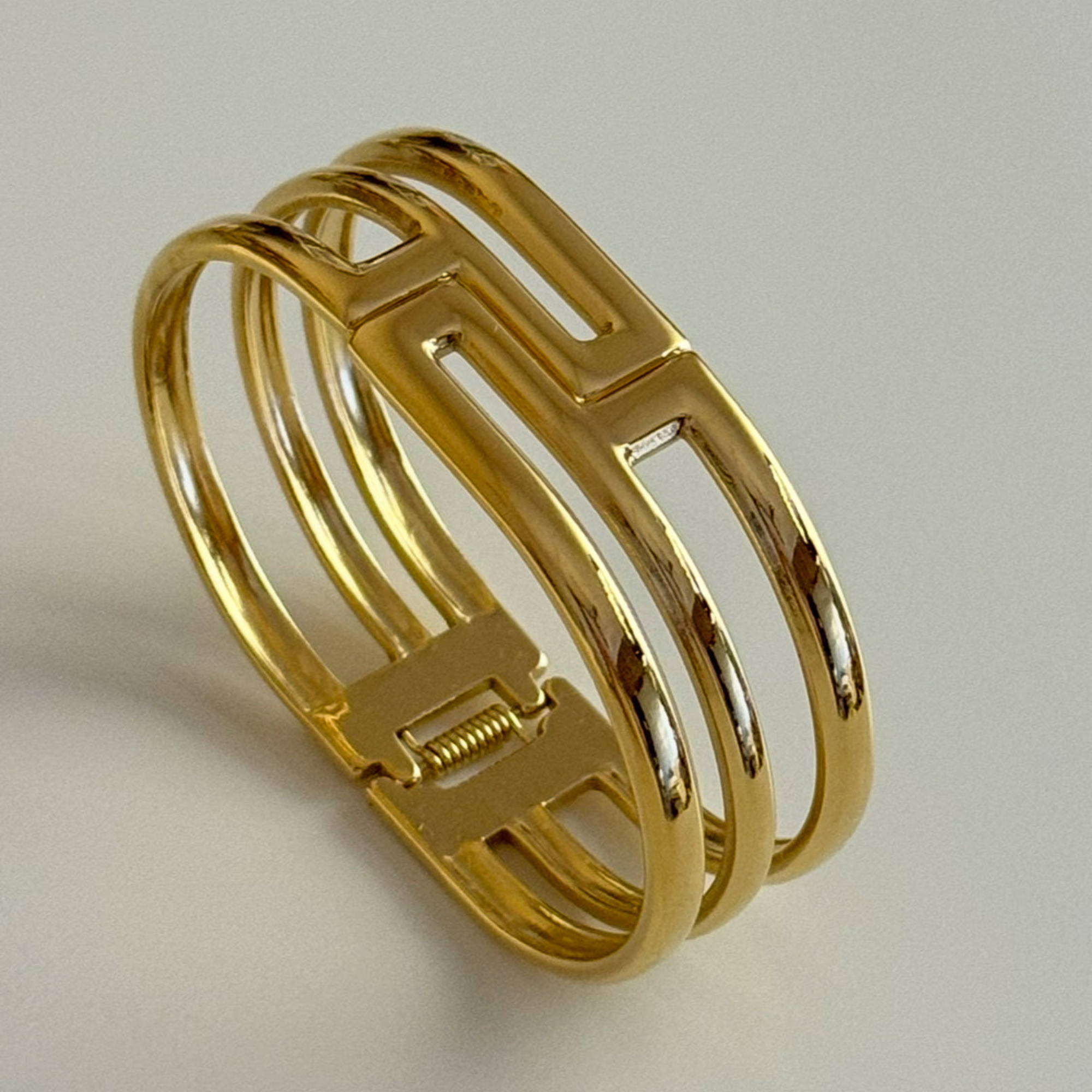 Stratos Bracelet