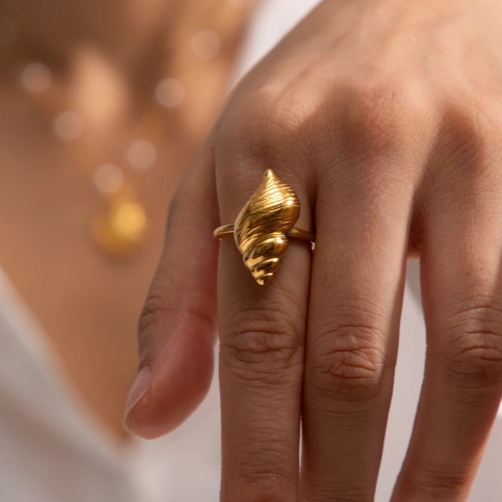 Mermaid’s Shell Ring