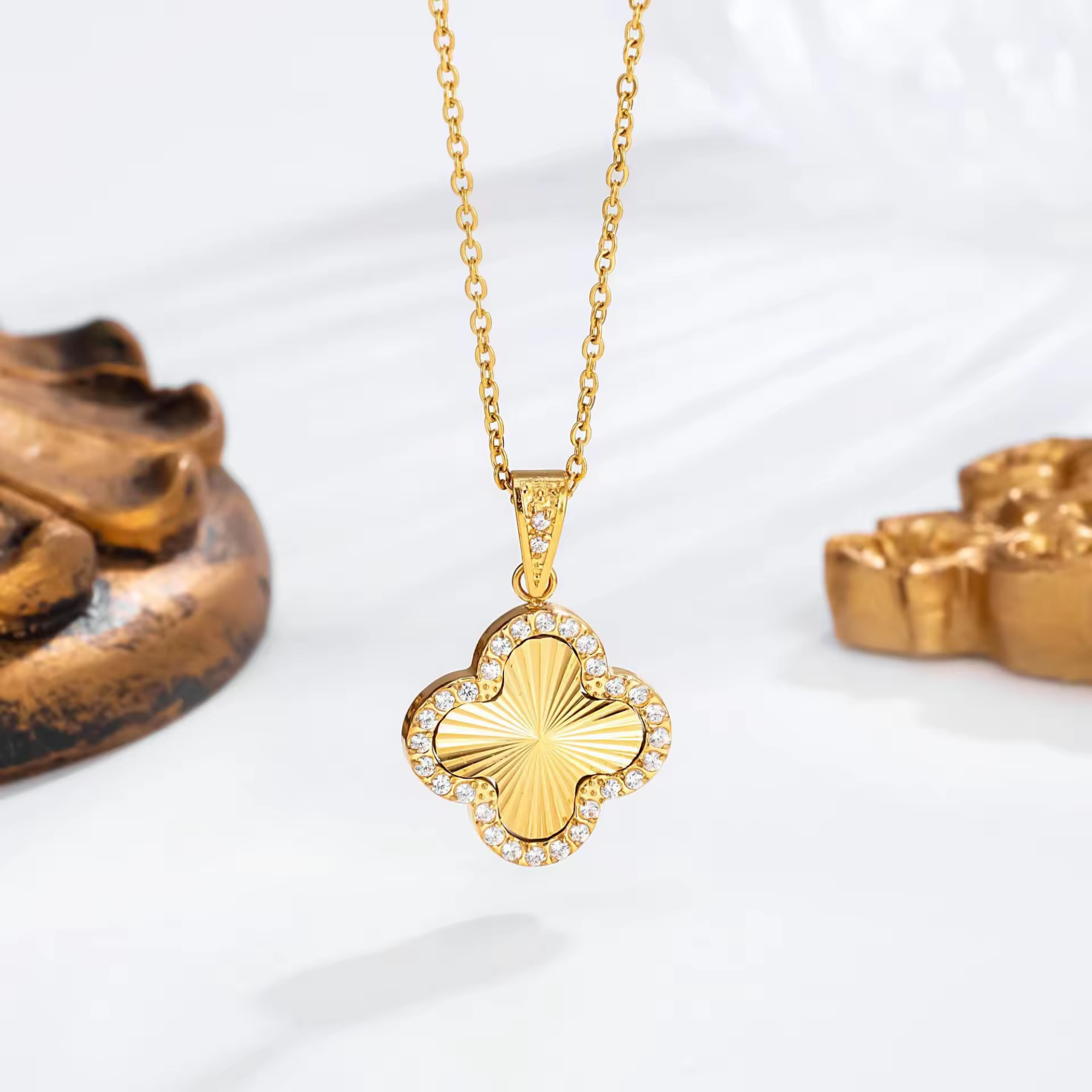 Clovelle Necklace