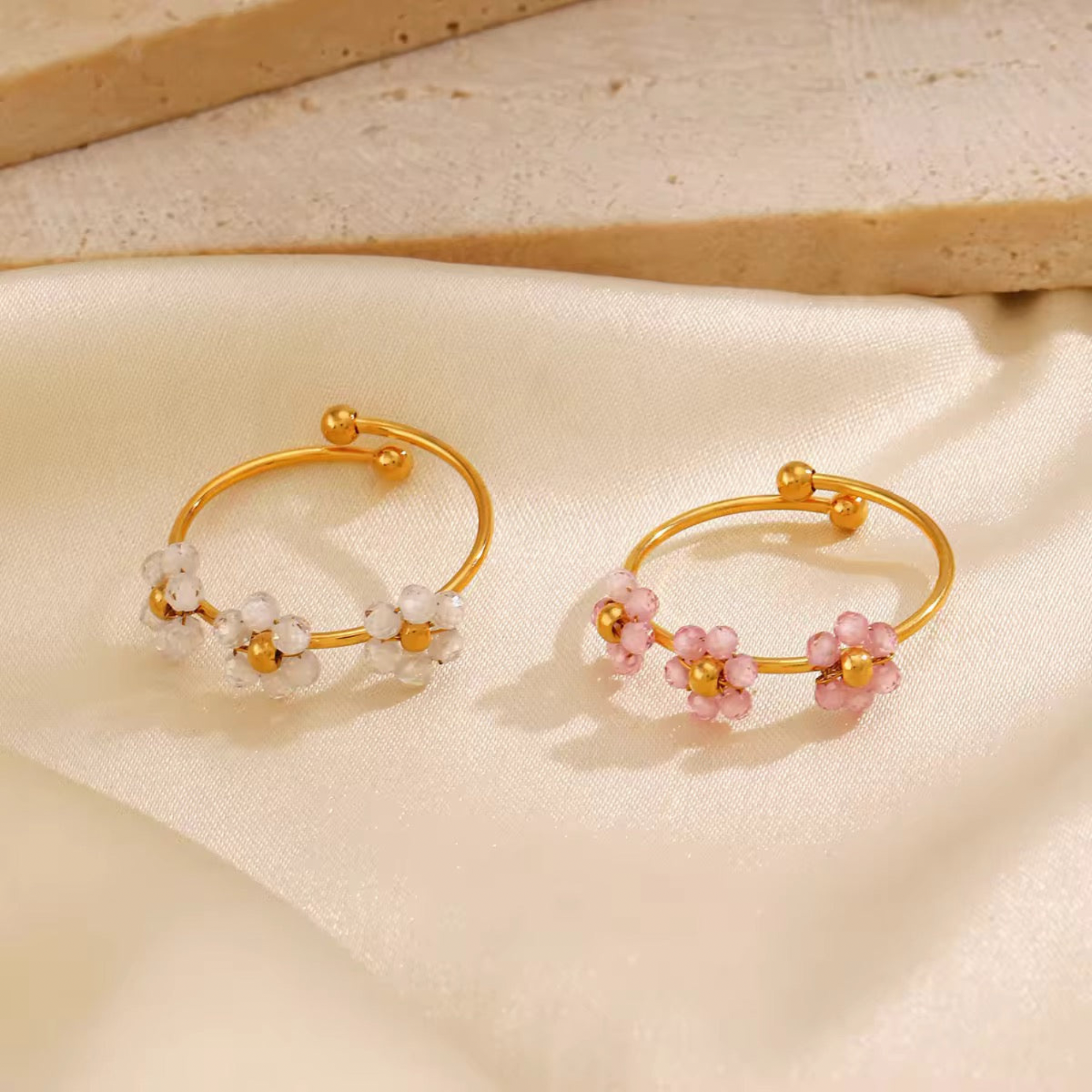 Delicate Daisy Ring