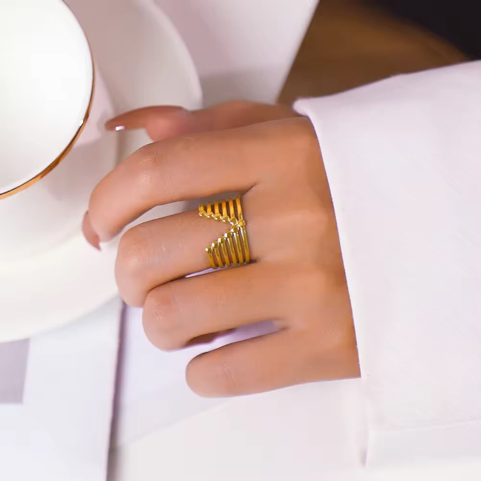 V-Shaped Ring