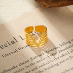 V-Shaped Ring