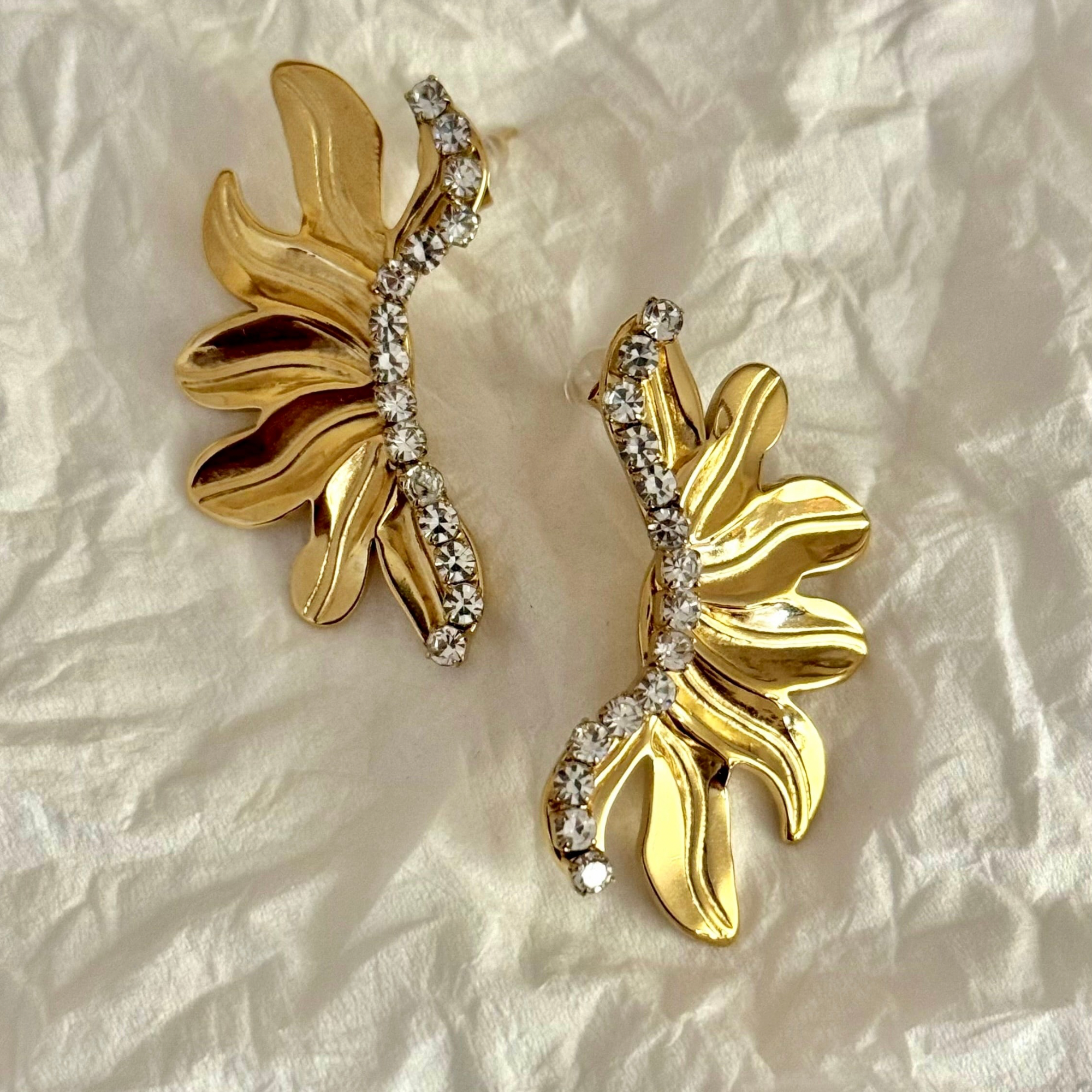 Lumière Leaf Studs