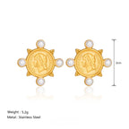 Rajvi Studs