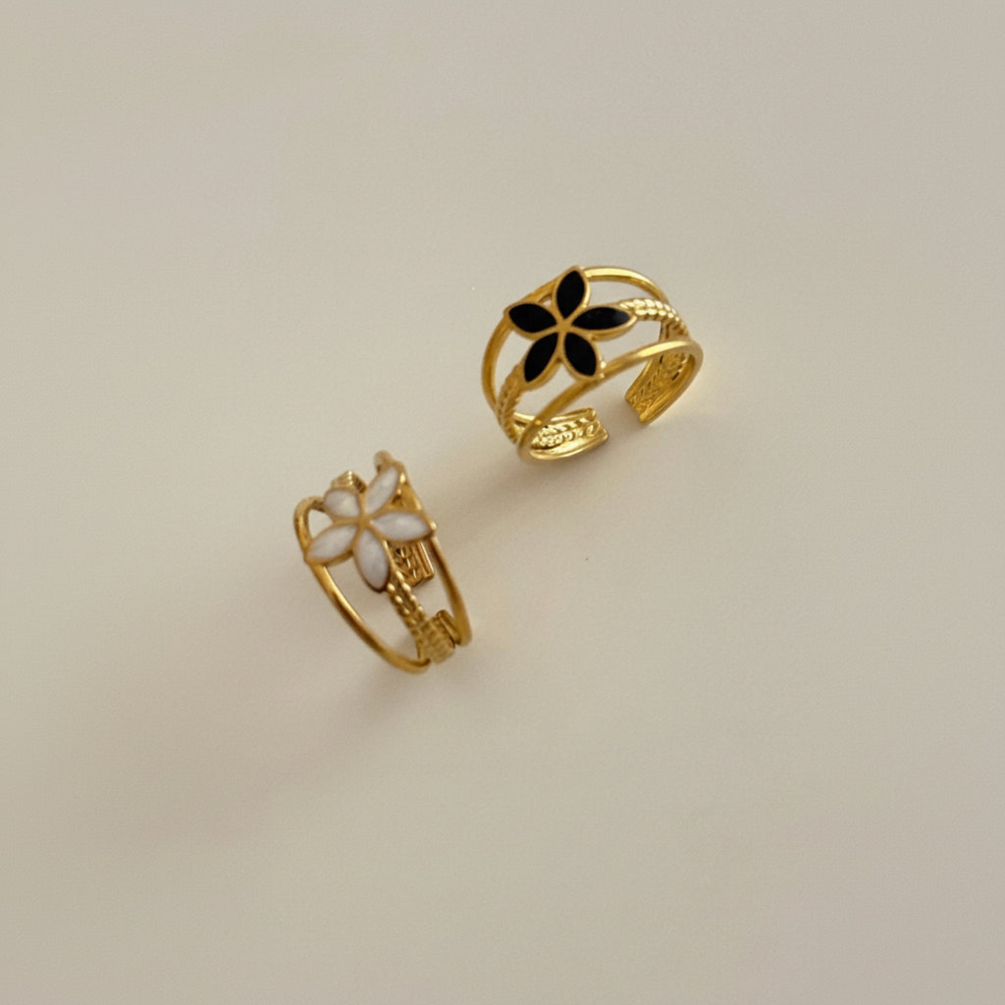 Fleur Band Ring