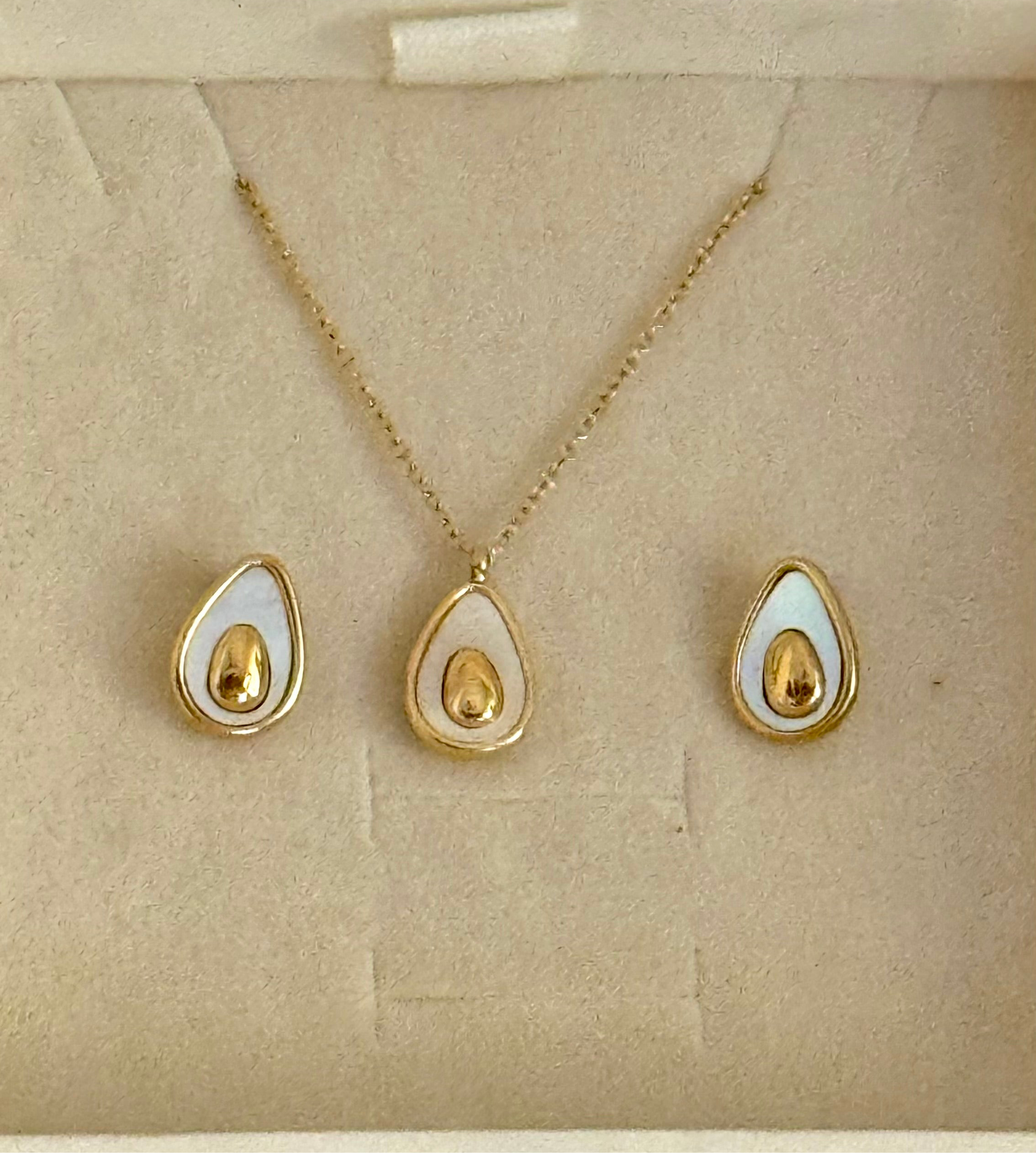 Avocado Shell Set