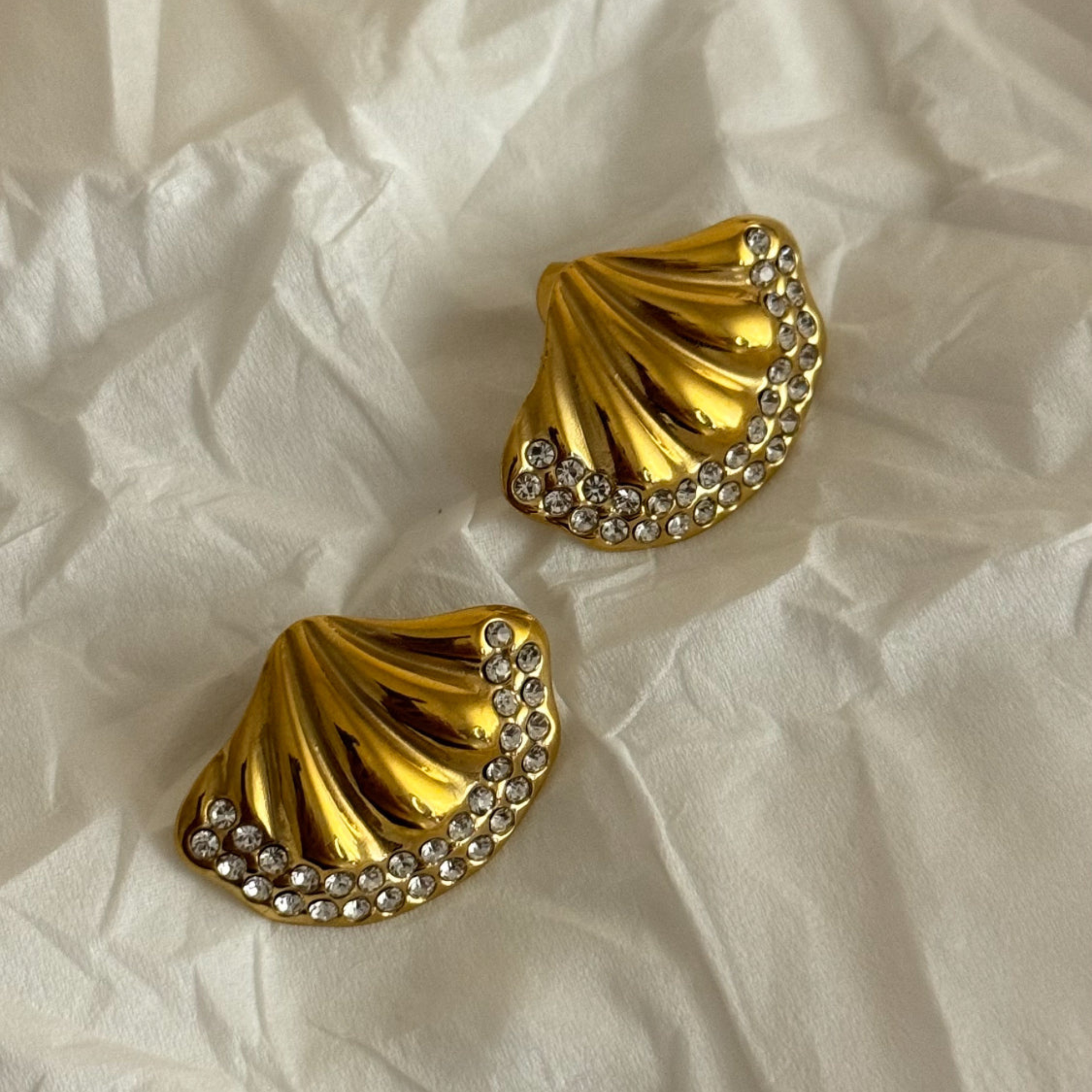 Veloura Shine Earrings