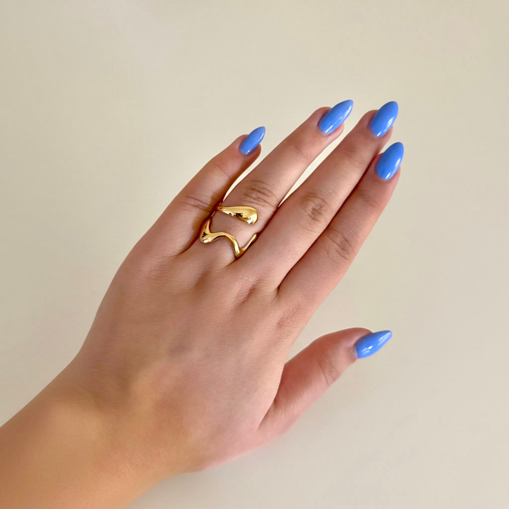 Eterna Wave Ring