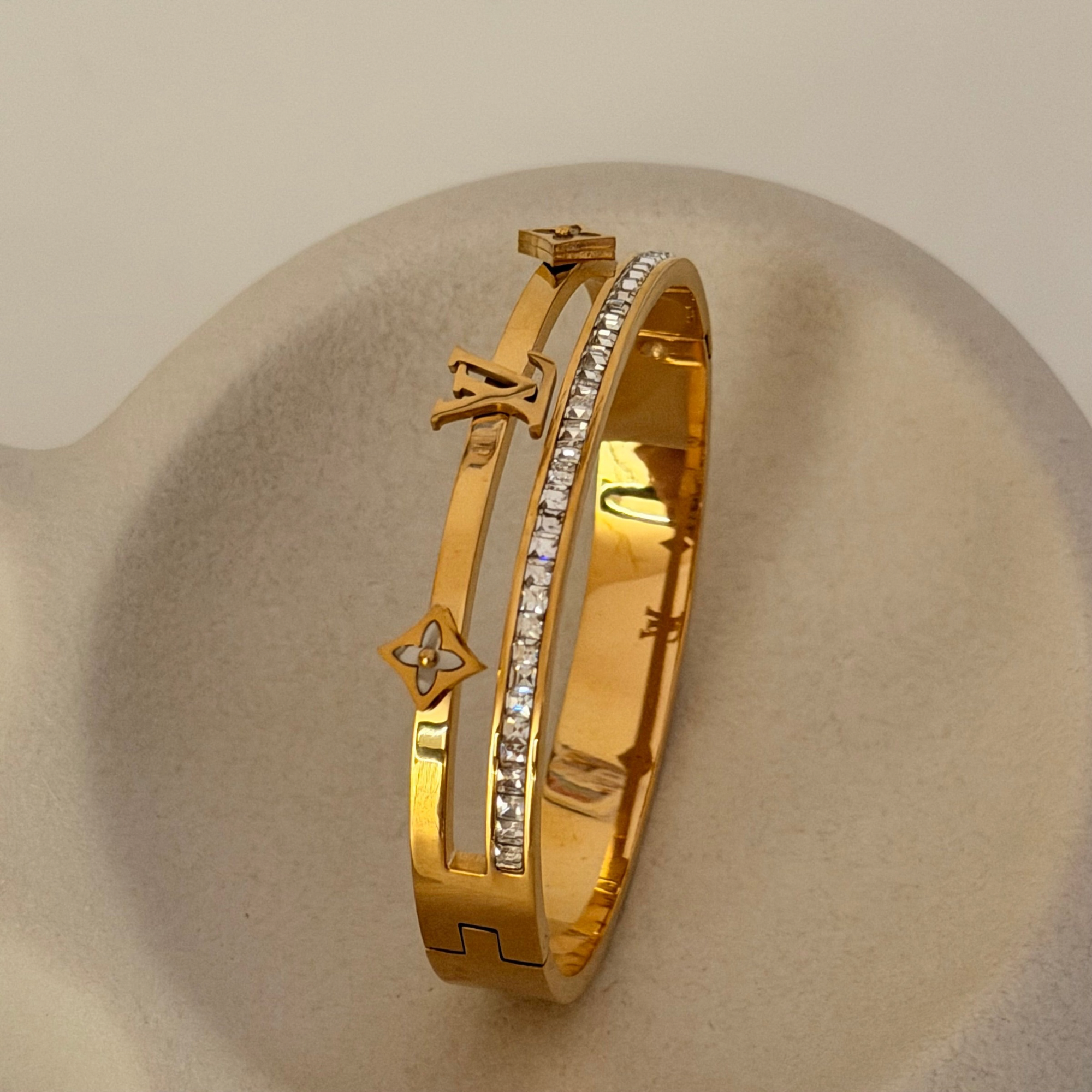 Seraflore Bracelet