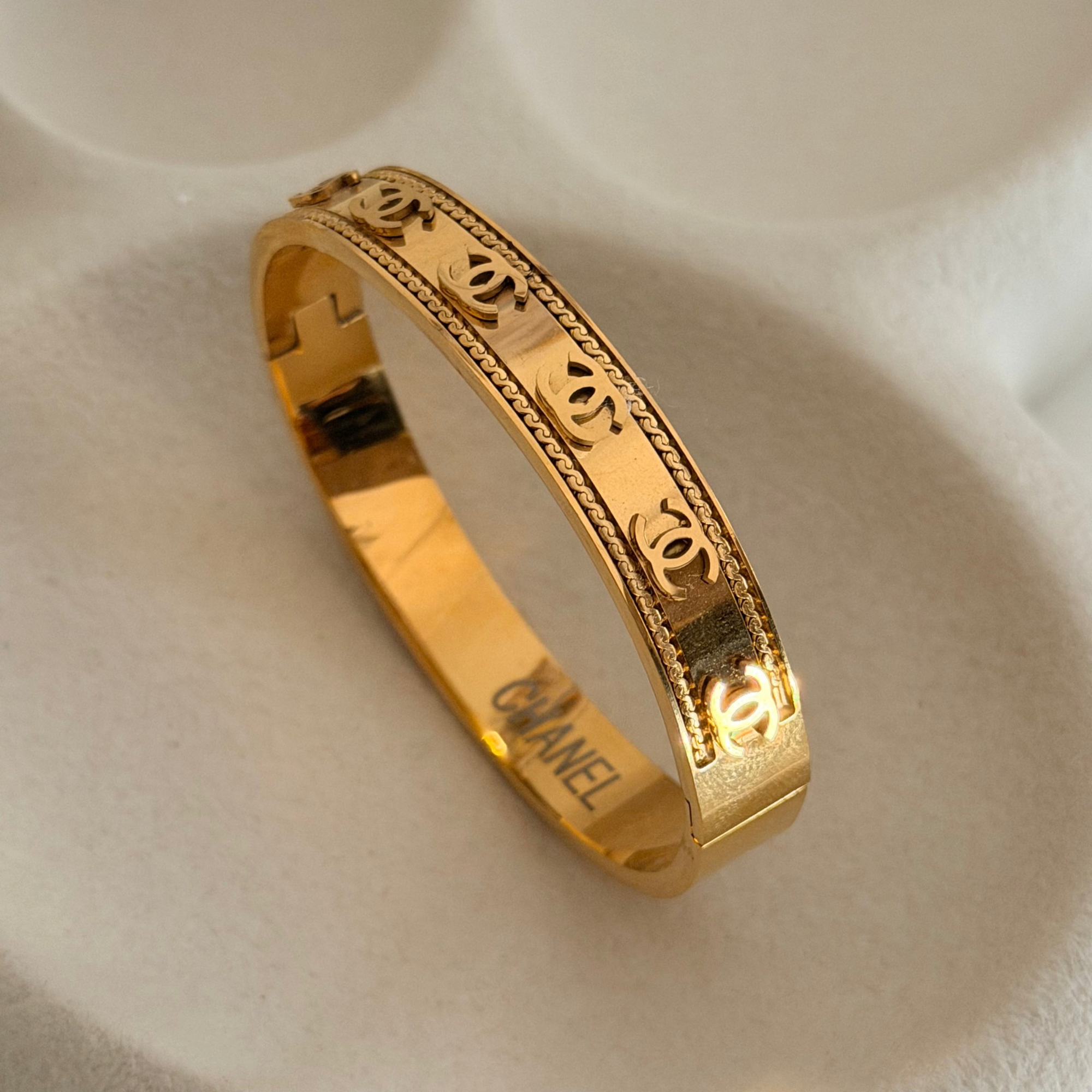 Icons Bracelet ( Brand Inspired)
