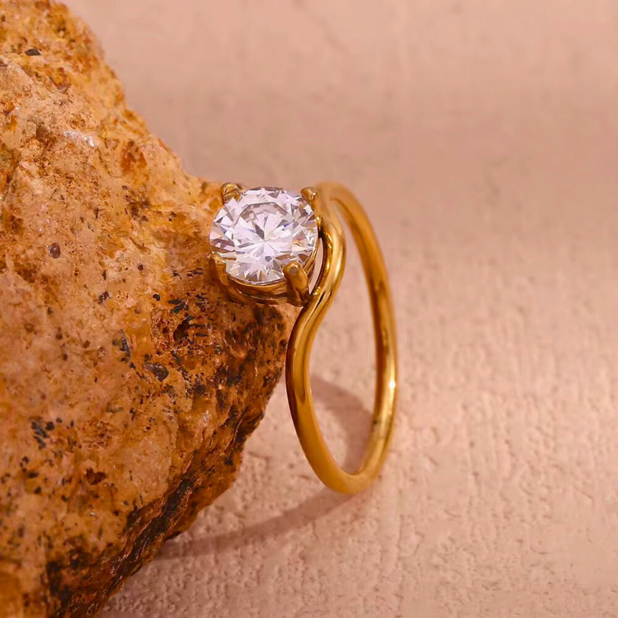 Aurette Ring