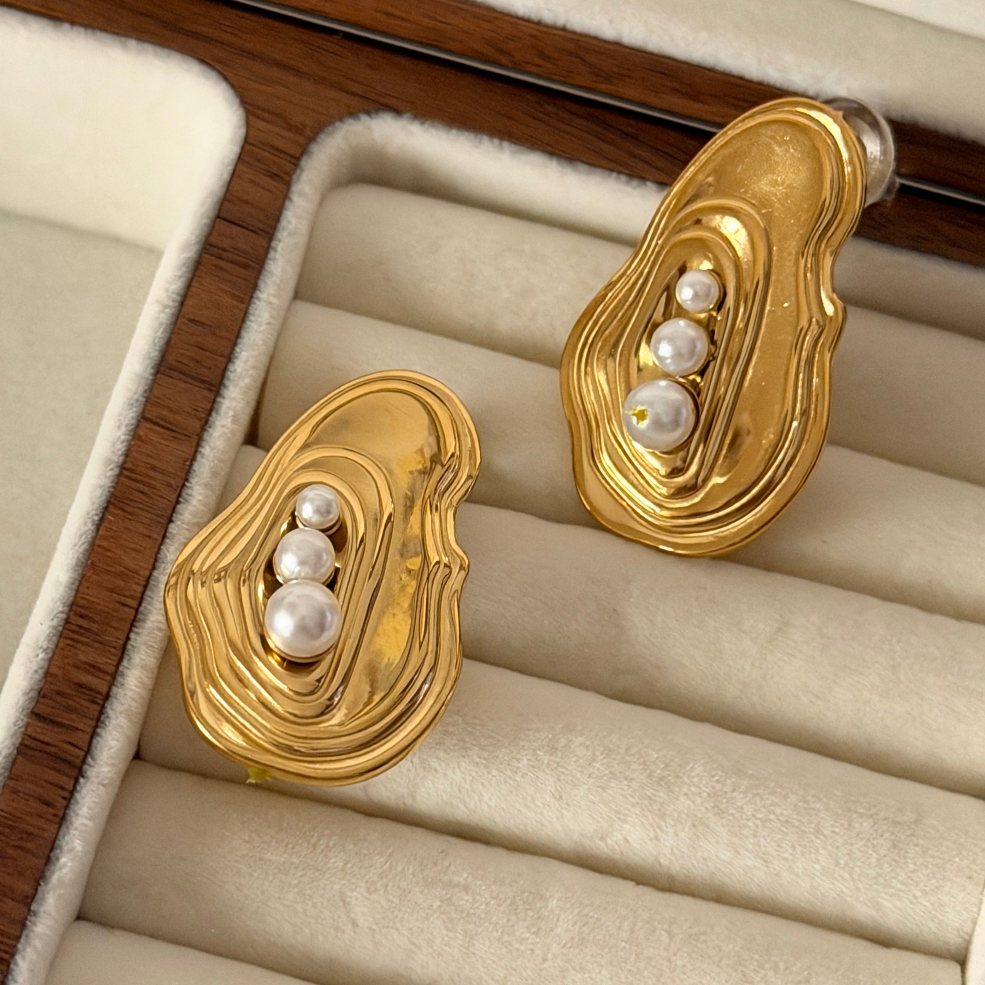 Nerina Earrings